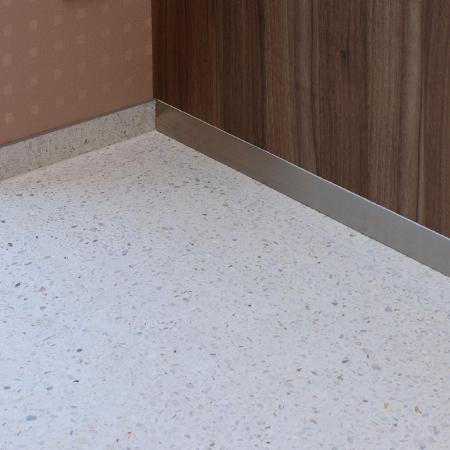 Pavinodis® flex Terrazzo - Uebergang Sockelleiste
