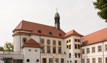 Klosterkirche Barmherzige Brueder Gremsdorf Aussenansicht 