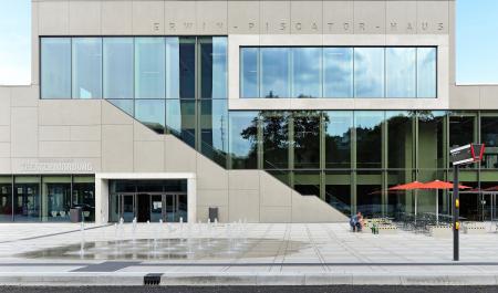 Stadthalle Marburg Aussenansicht Erwin-Piscator-Haus